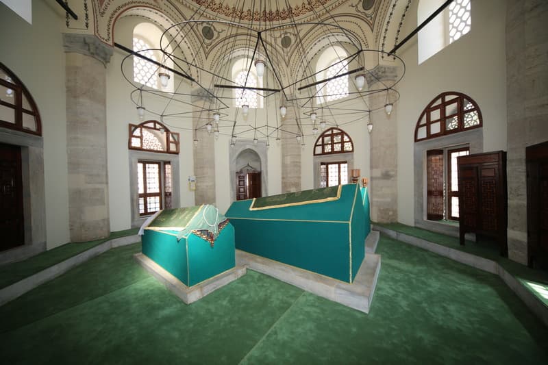 Koca Sinan Paşa Türbesi — 9