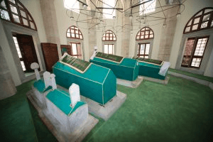 Sandukalar — arşiv karesi